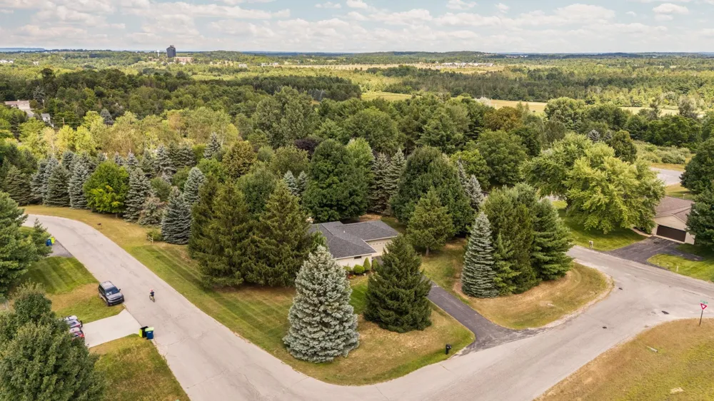 4881 Ridge Crest Road Acme Township, MI 49690