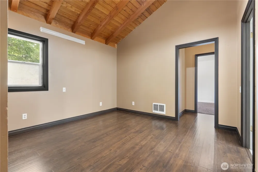 2227 S Scheuber Road Chehalis, WA 98532