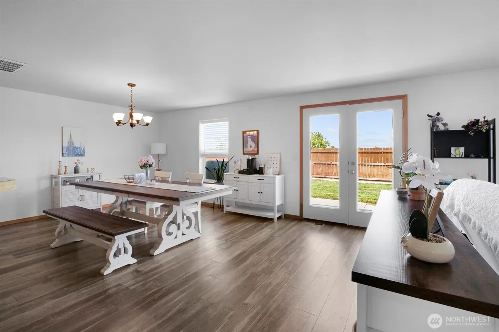 312 E Linden Avenue Moses Lake, WA 98837