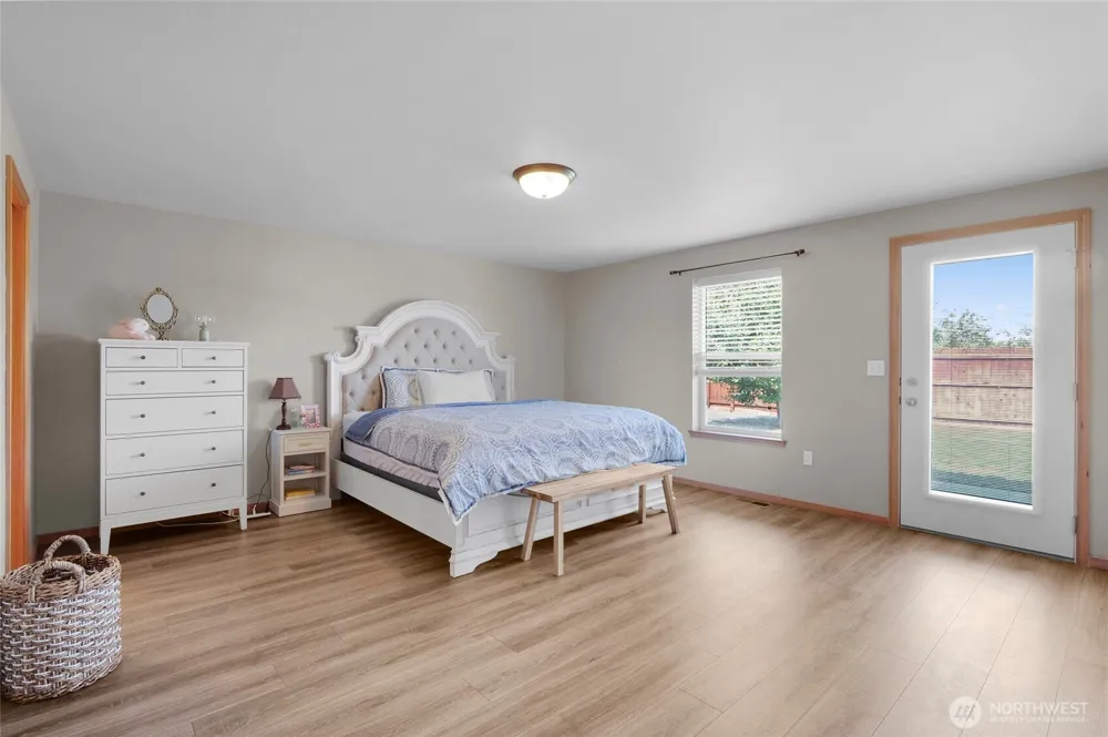 312 E Linden Avenue Moses Lake, WA 98837