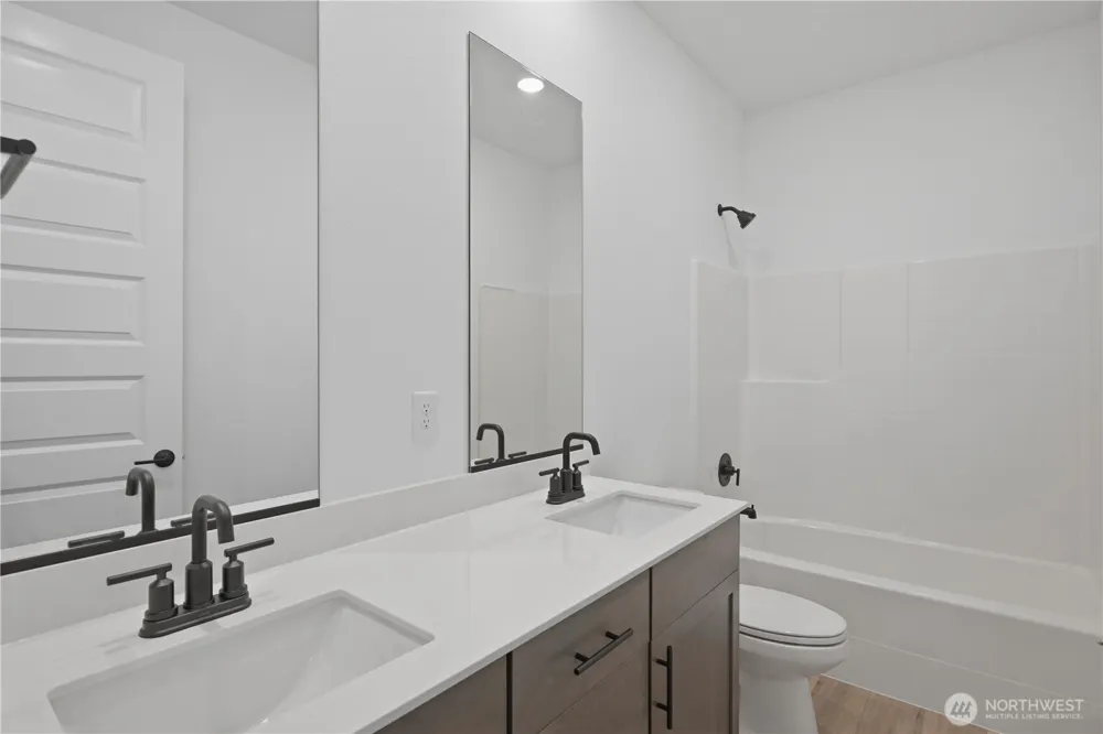 20214 165th Street E Bonney Lake, WA 98391