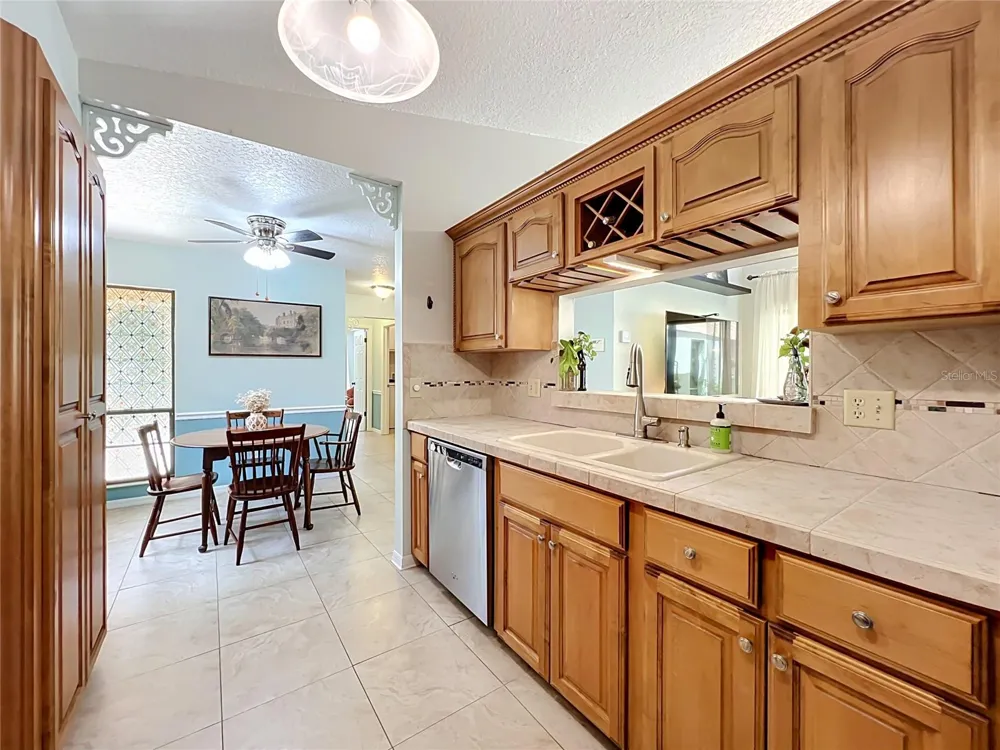 1162 E WINGED FOOT CIRCLE Winter Springs, FL 32708