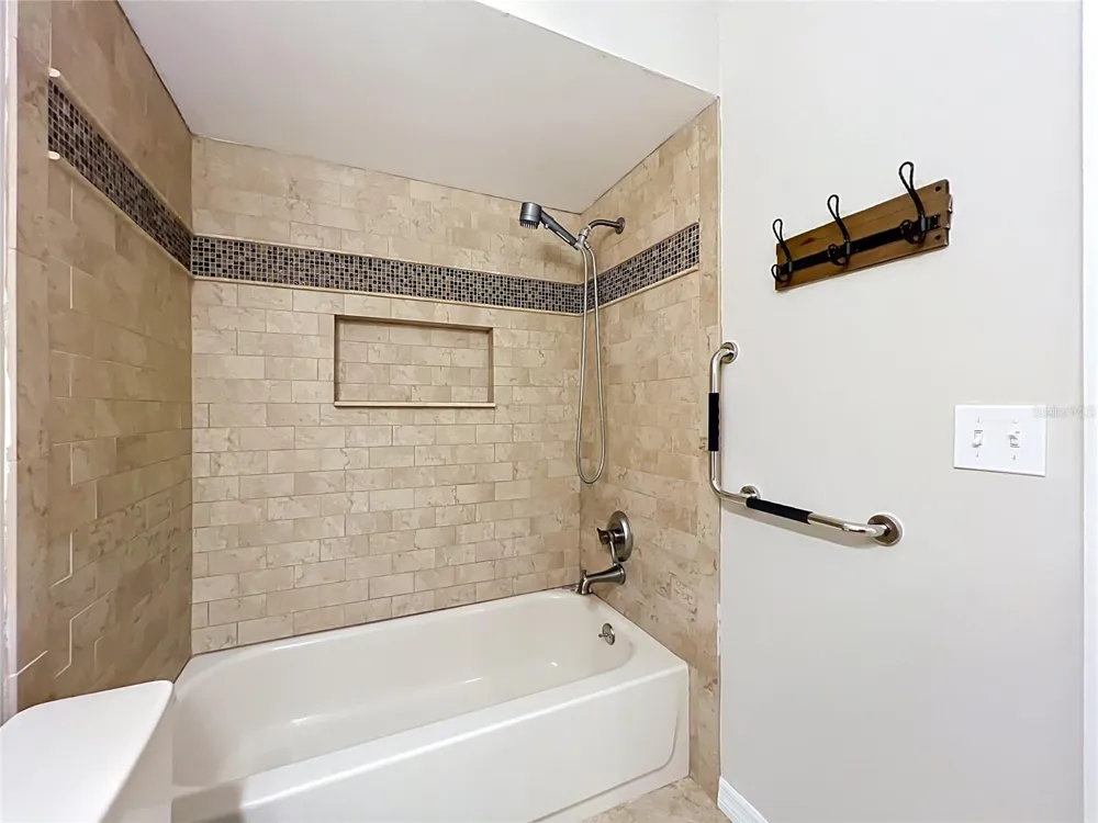 1162 E WINGED FOOT CIRCLE Winter Springs, FL 32708