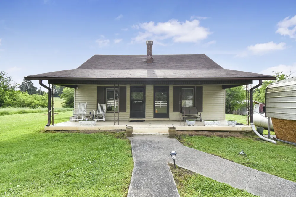 4629 SE Tater Peeler Rd Lebanon, TN 37090