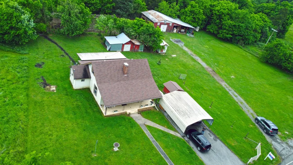 4629 SE Tater Peeler Rd Lebanon, TN 37090