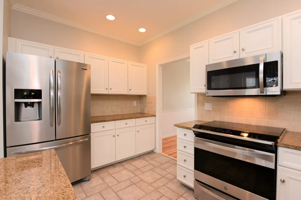 125 Golden Meadow Ln Franklin, TN 37067