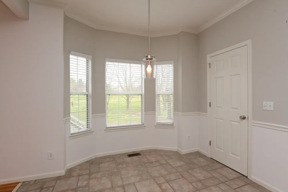 125 Golden Meadow Ln Franklin, TN 37067