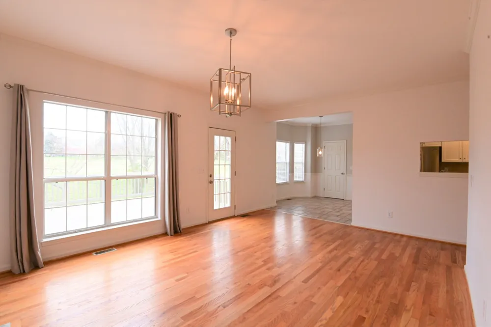 125 Golden Meadow Ln Franklin, TN 37067