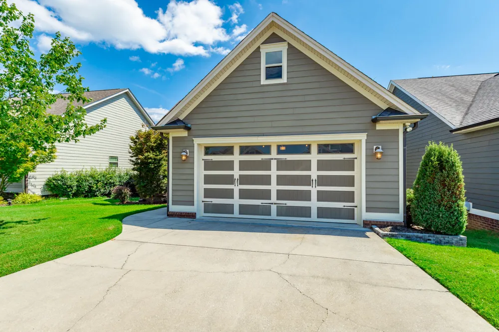 8580 Kennerly Court Ooltewah, TN 37363