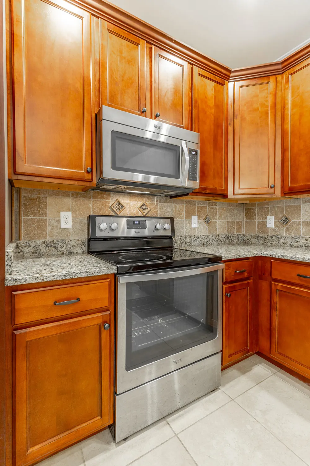 8580 Kennerly Court Ooltewah, TN 37363