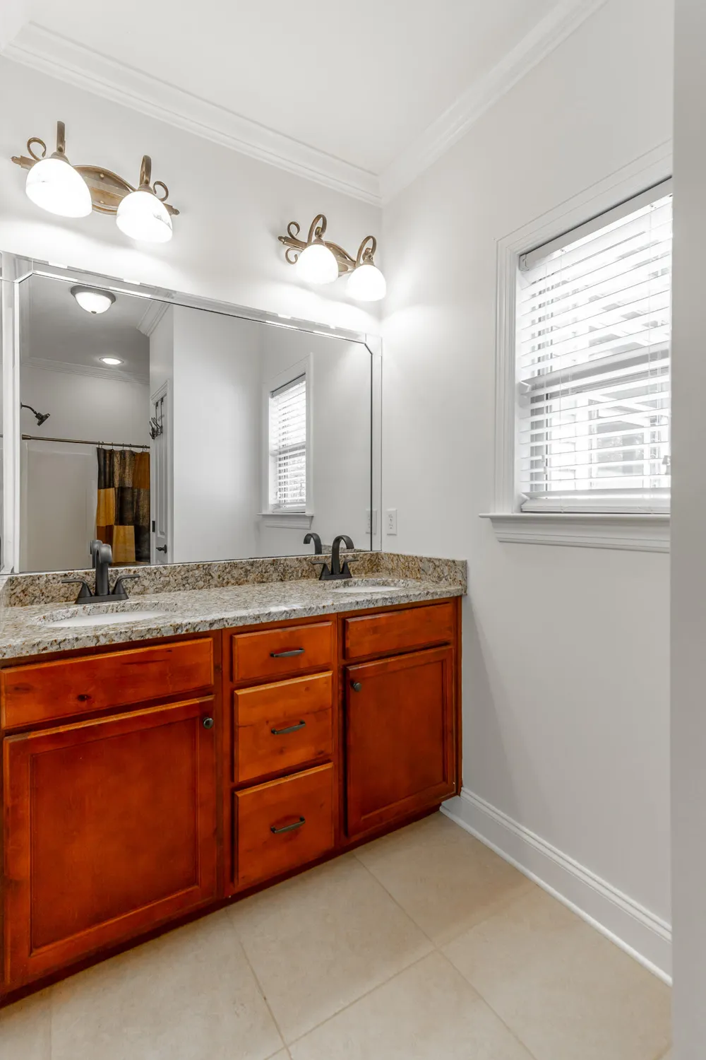 8580 Kennerly Court Ooltewah, TN 37363