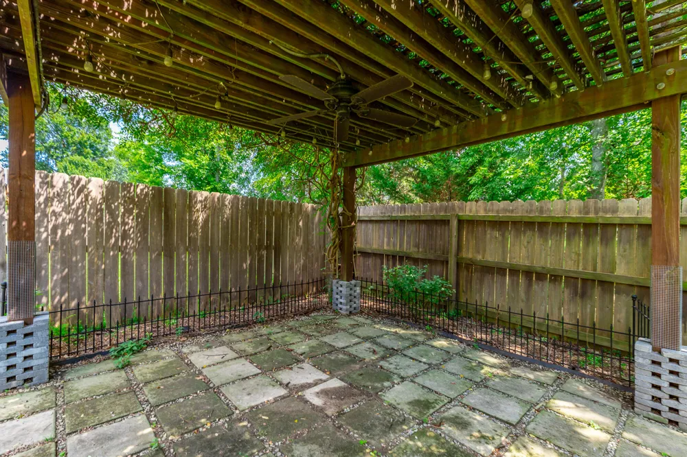 8580 Kennerly Court Ooltewah, TN 37363