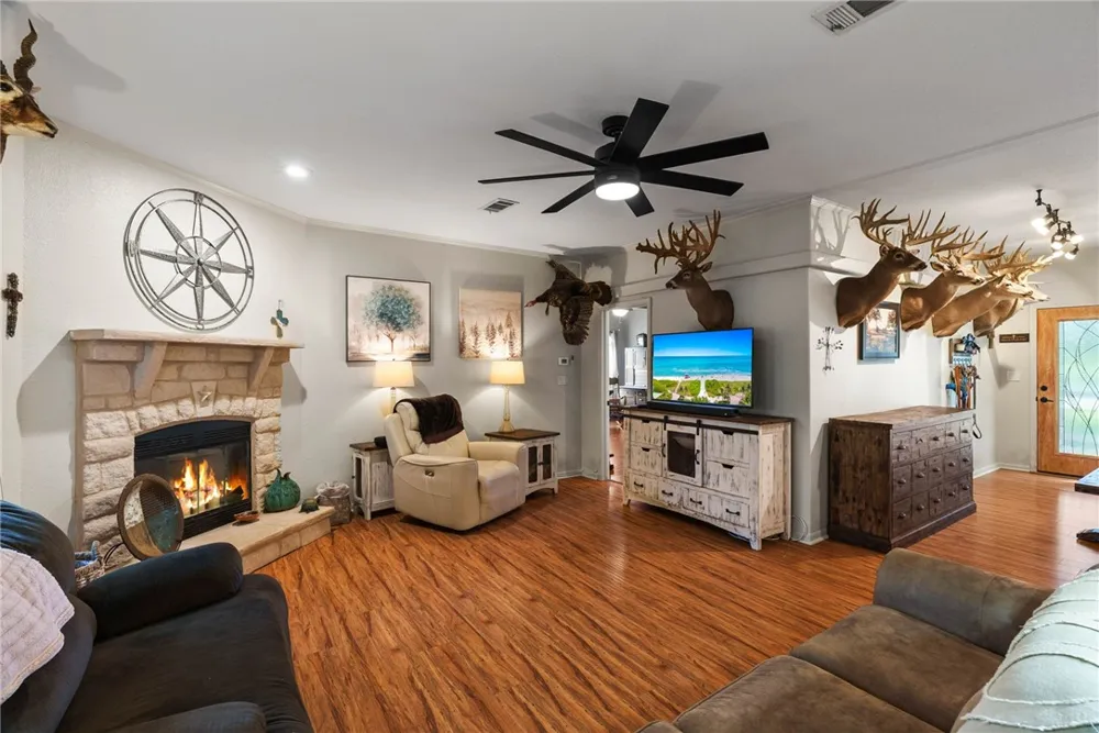 1708 W McClung Aransas Pass, TX 78336