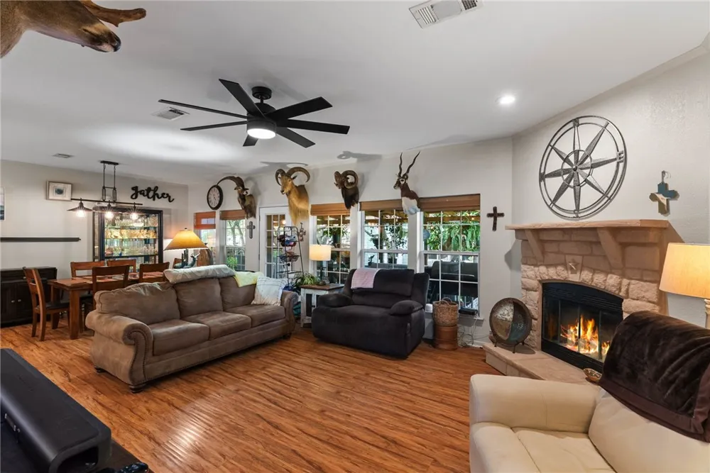 1708 W McClung Aransas Pass, TX 78336