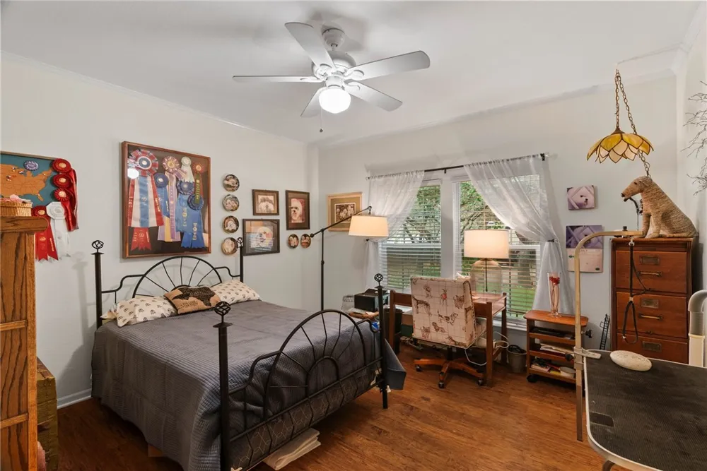 1708 W McClung Aransas Pass, TX 78336
