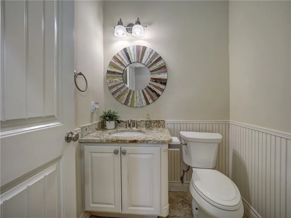 204 Black Diamond Portland, TX 78374