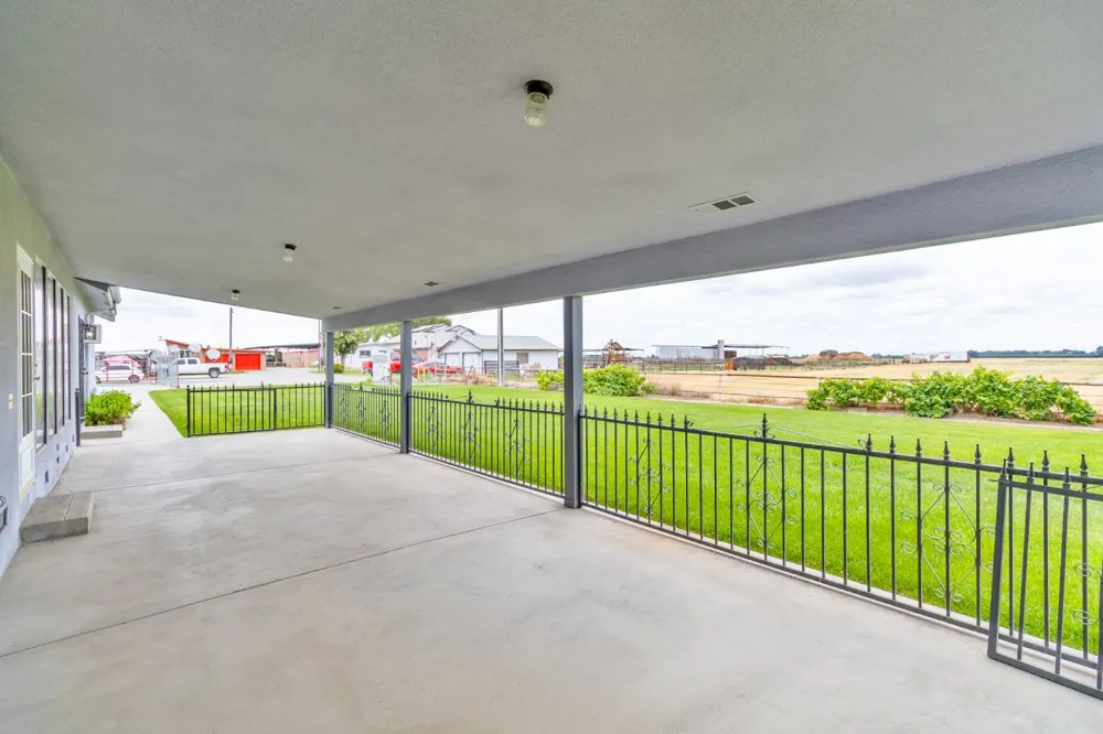 9200 Highway 41 Lemoore, CA 93245