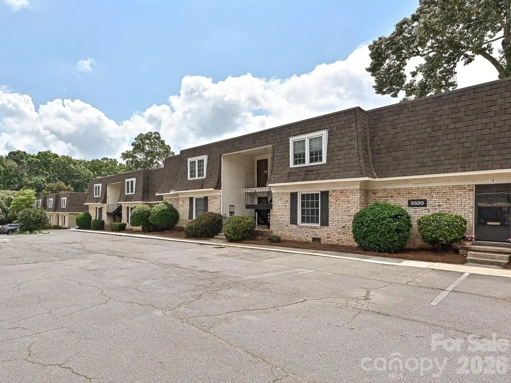 3520 Colony Road #G Charlotte, NC 28211