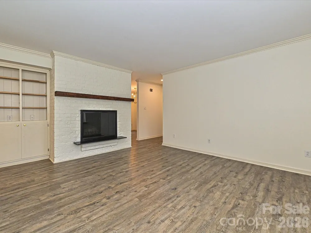 3520 Colony Road #G Charlotte, NC 28211