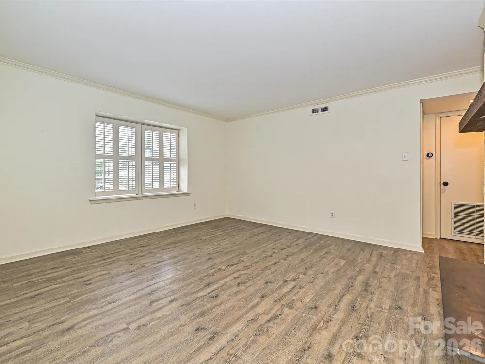 3520 Colony Road #G Charlotte, NC 28211