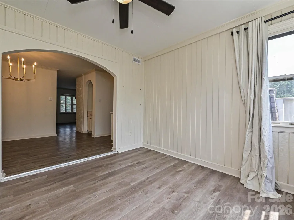 3520 Colony Road #G Charlotte, NC 28211