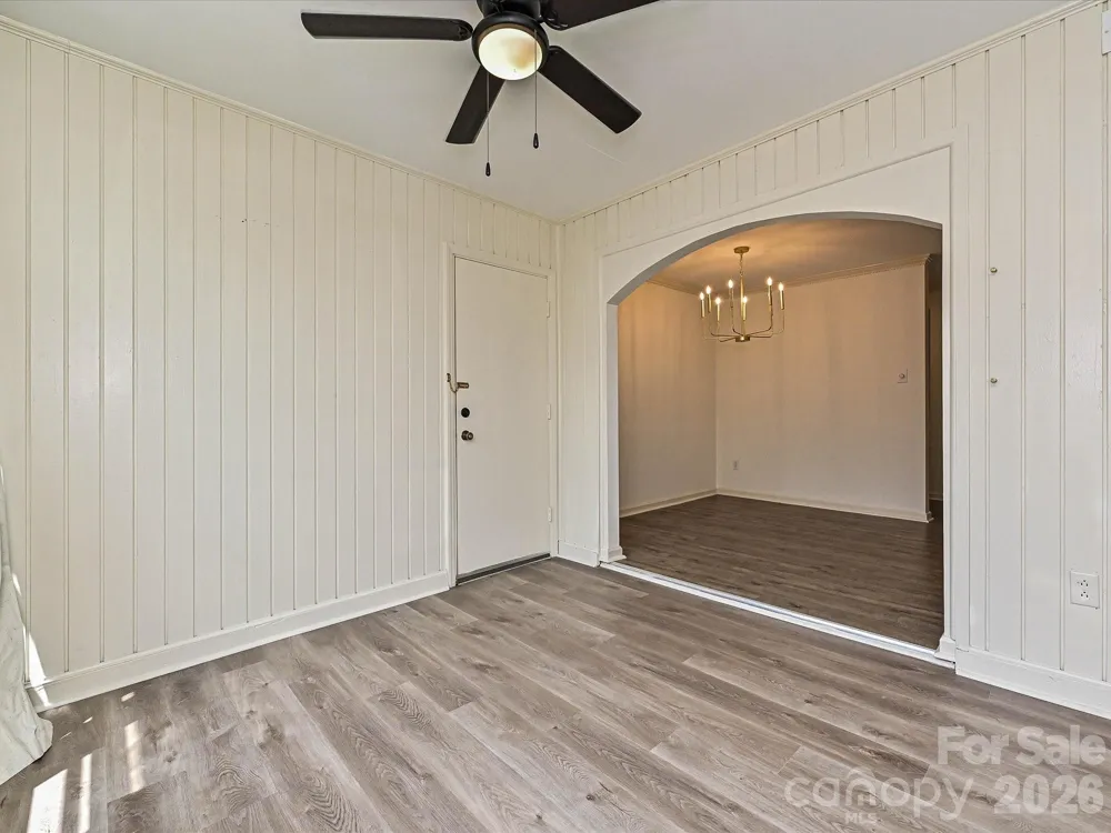 3520 Colony Road #G Charlotte, NC 28211