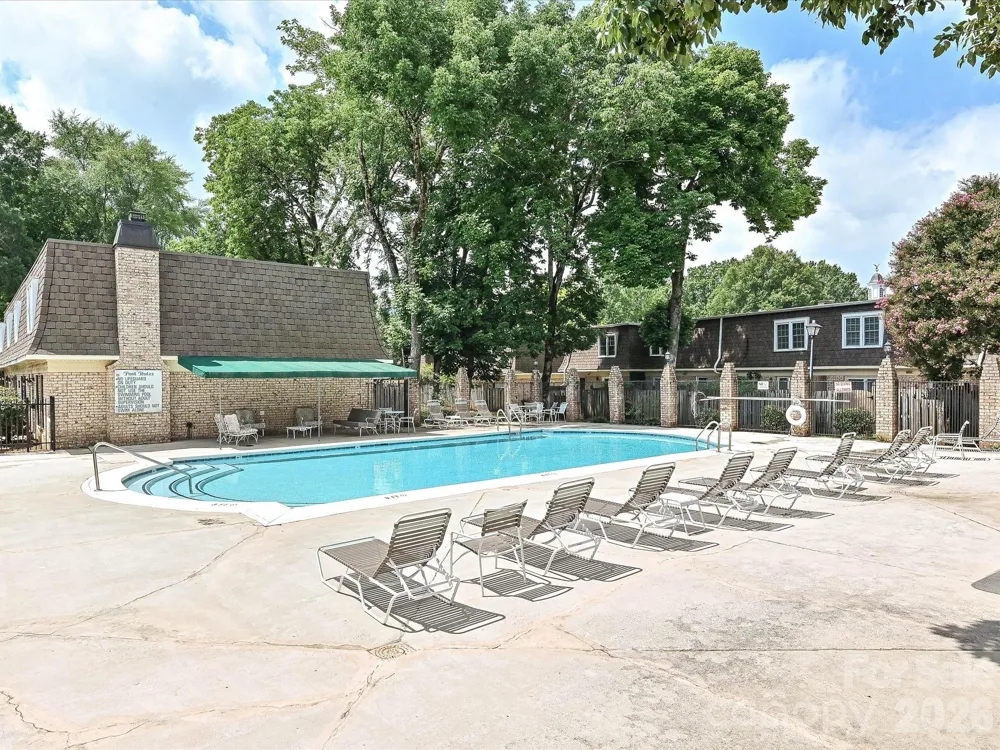 3520 Colony Road #G Charlotte, NC 28211