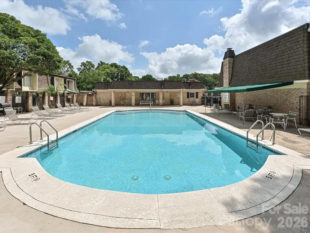 3520 Colony Road #G Charlotte, NC 28211