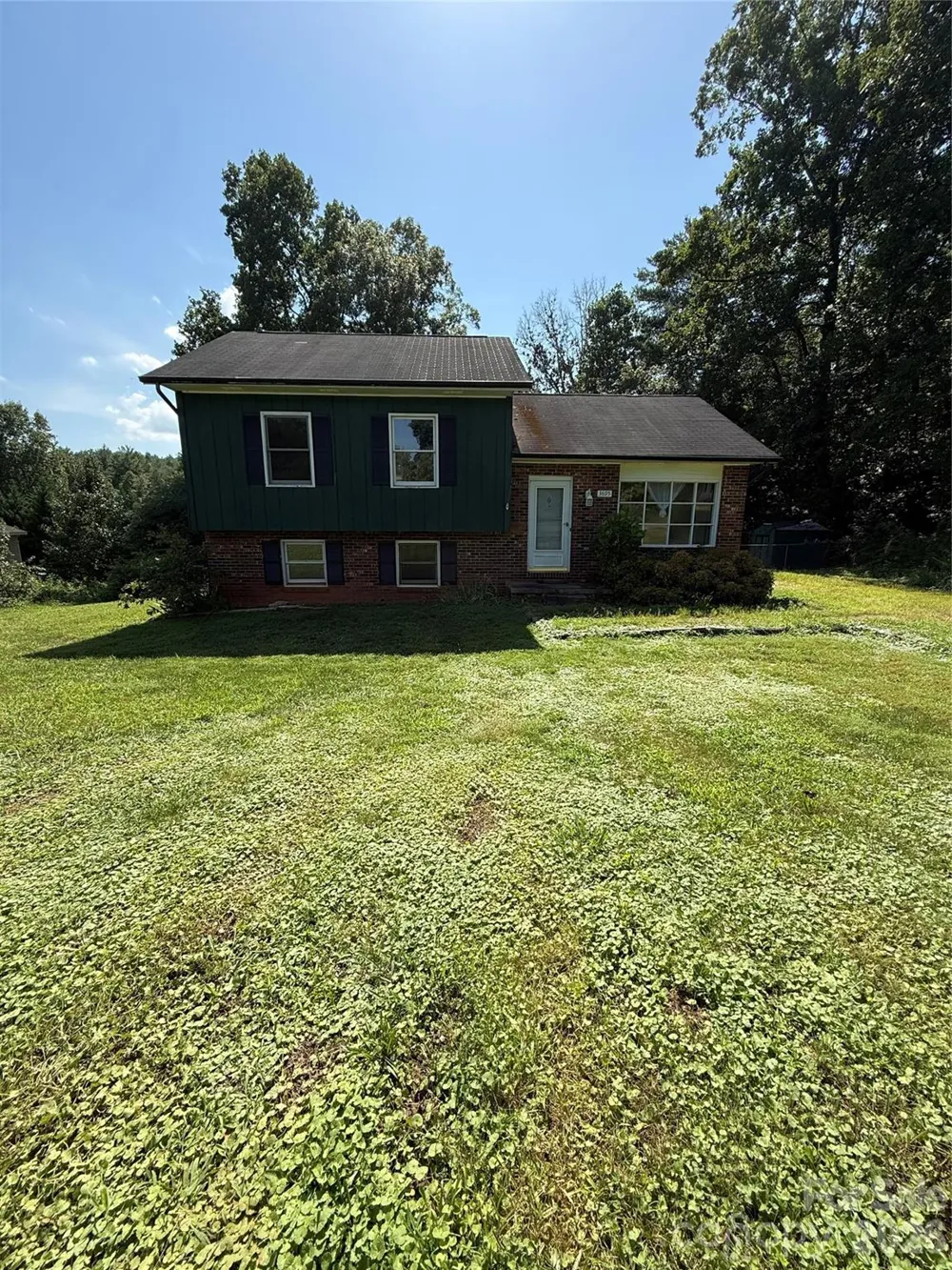 3695 Commanche Court Lenoir, NC 28645