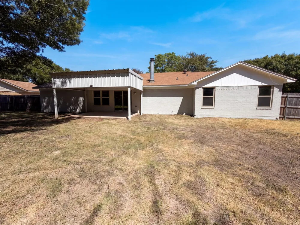309 Applewood Lane Hewitt, TX 76643