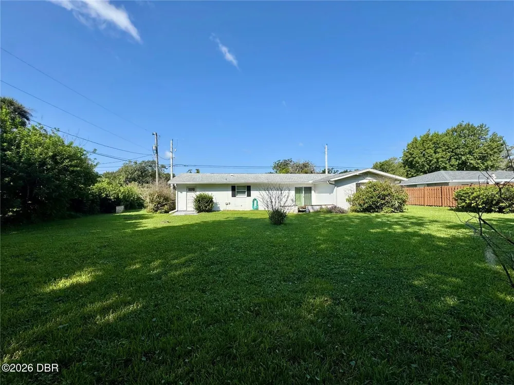 2023 Magnolia Avenue South Daytona, FL 32119