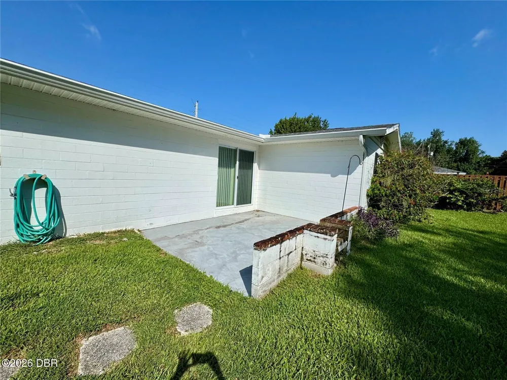 2023 Magnolia Avenue South Daytona, FL 32119