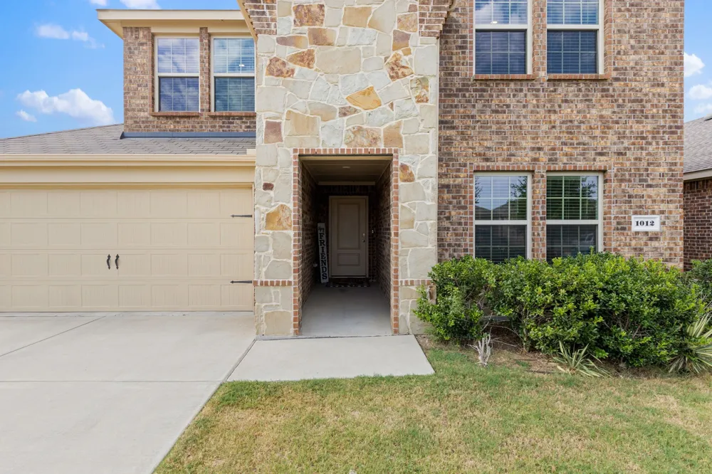 1012 Euston Street Denton, TX 76209