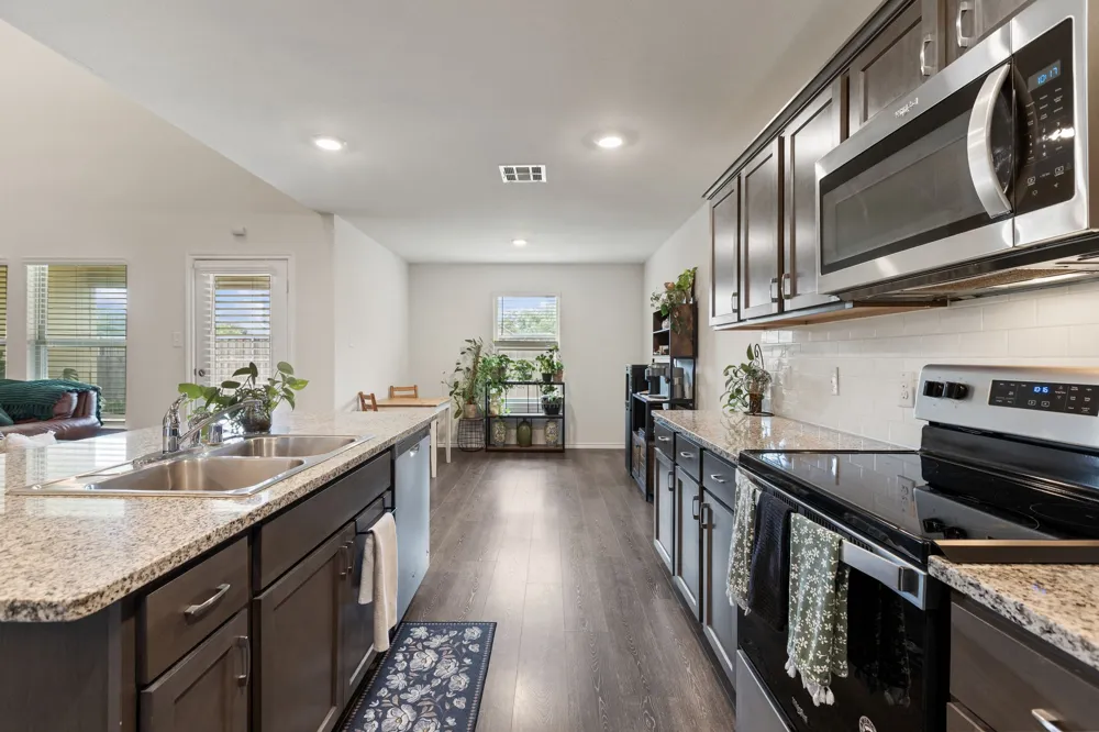 1012 Euston Street Denton, TX 76209