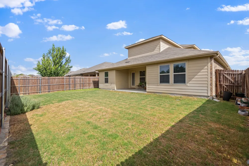 1012 Euston Street Denton, TX 76209