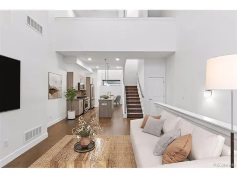 2733 W 28th Avenue #7