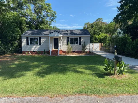 1002 Skyview Drive