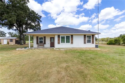 1200 County Road 102