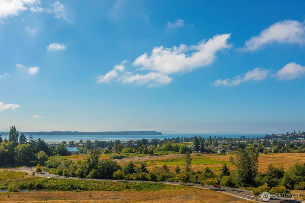 5414 Lasiandra Drive Blaine, WA 98230