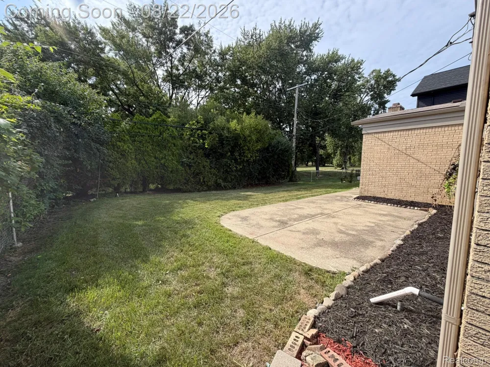 36357 Weber Drive Sterling Heights City, MI 48310