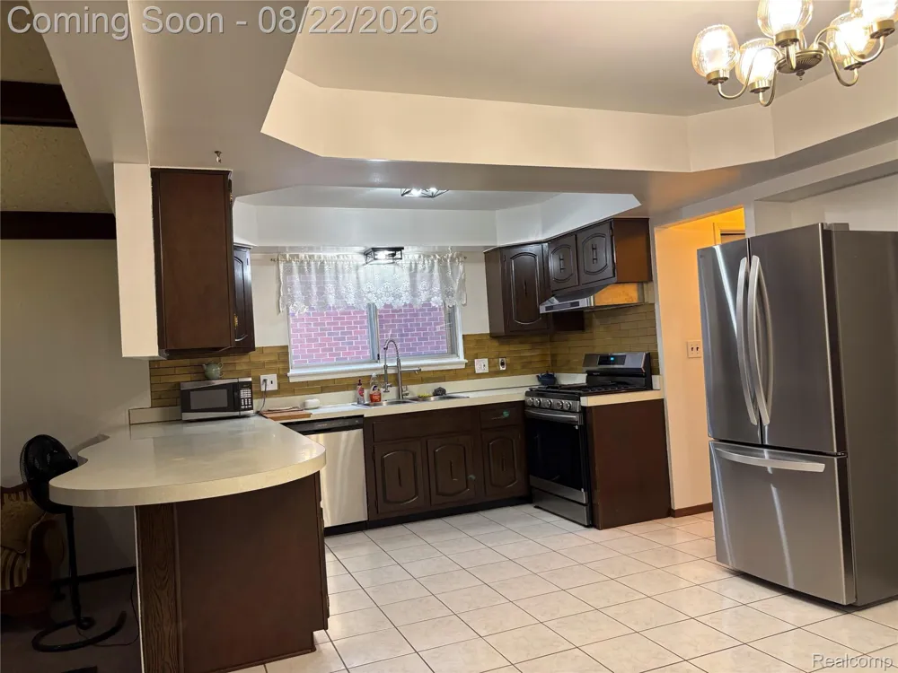 36357 Weber Drive Sterling Heights City, MI 48310