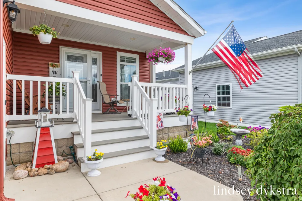 5231 Woodberry Lane Fillmore Township, MI 49423