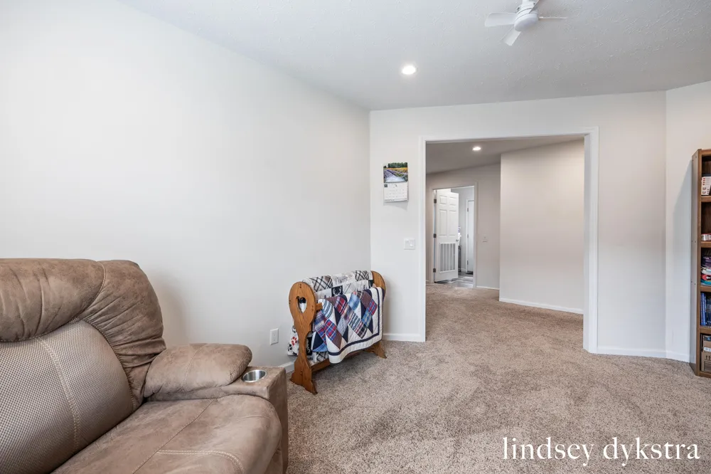 5231 Woodberry Lane Fillmore Township, MI 49423