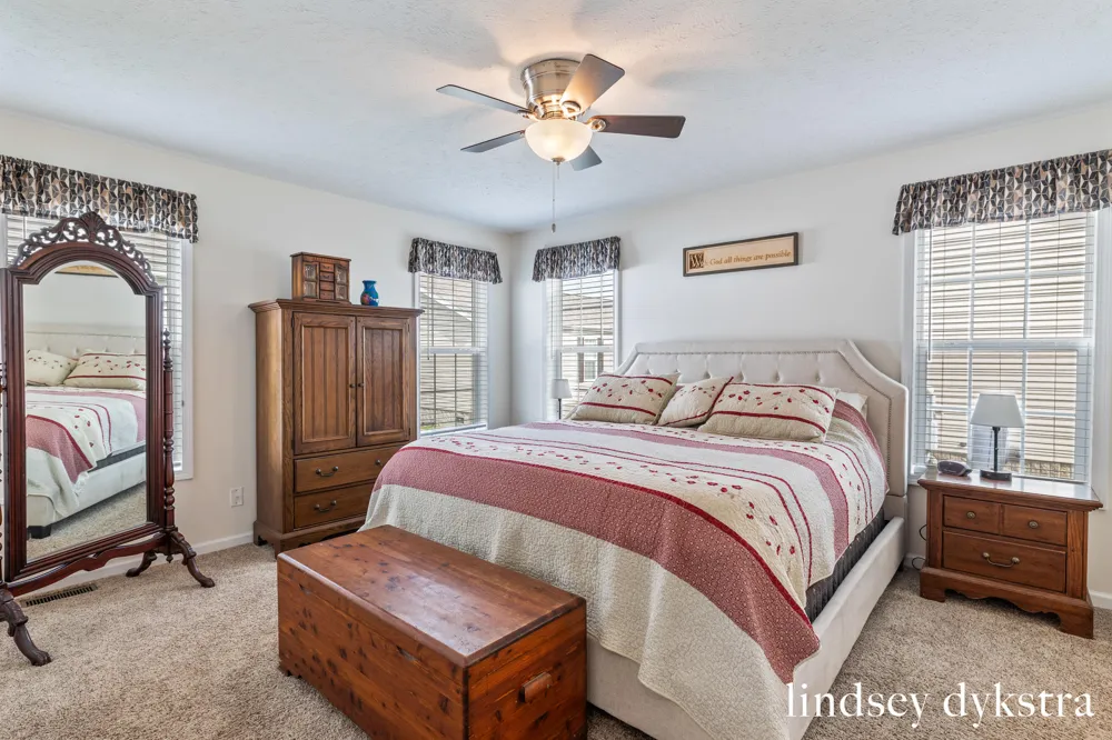 5231 Woodberry Lane Fillmore Township, MI 49423