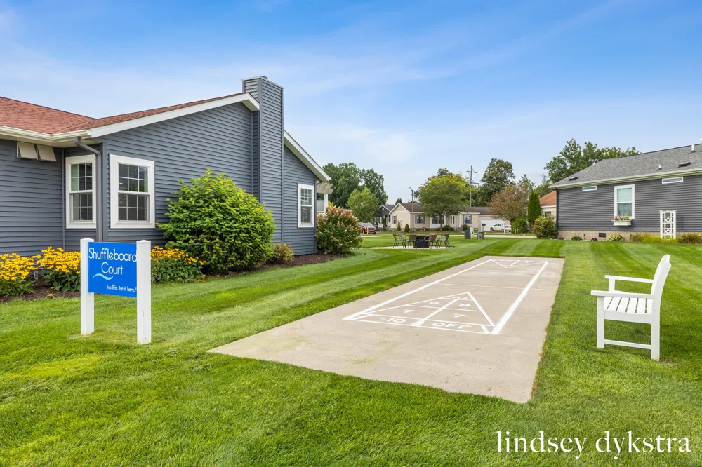 5231 Woodberry Lane Fillmore Township, MI 49423