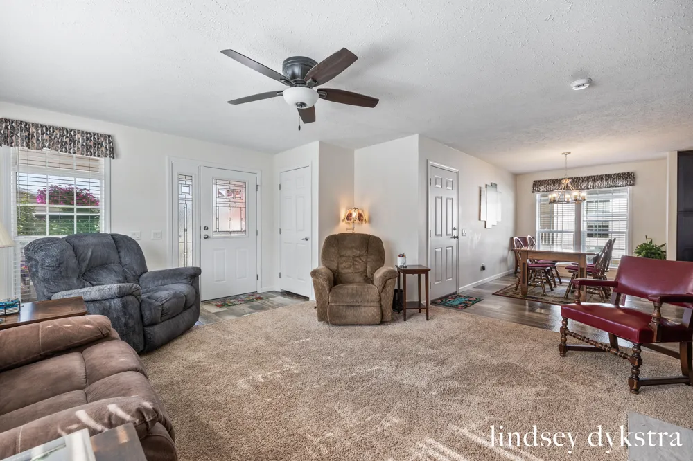5231 Woodberry Lane Fillmore Township, MI 49423