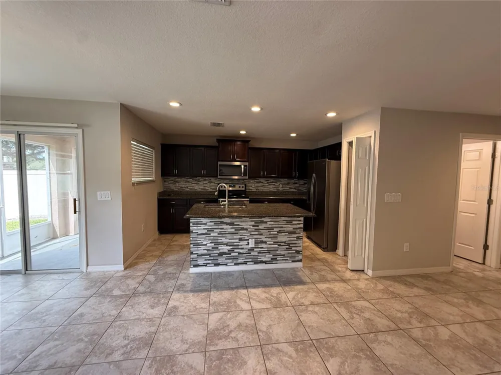 5011 CHIPOTLE LANE Wesley Chapel, FL 33544