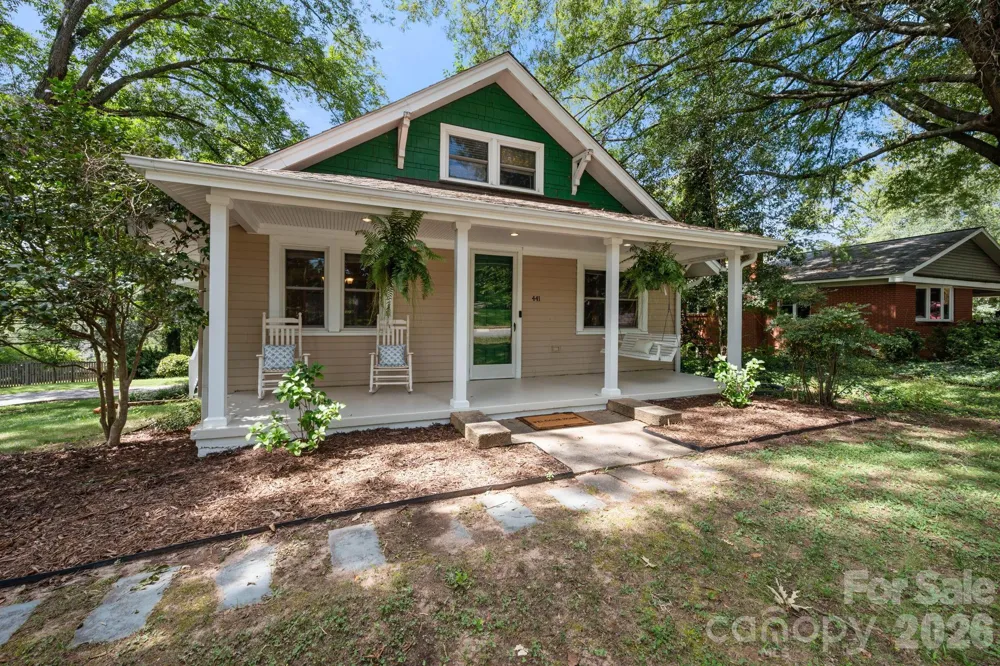 441 8th Avenue Drive NW Hickory, NC 28601