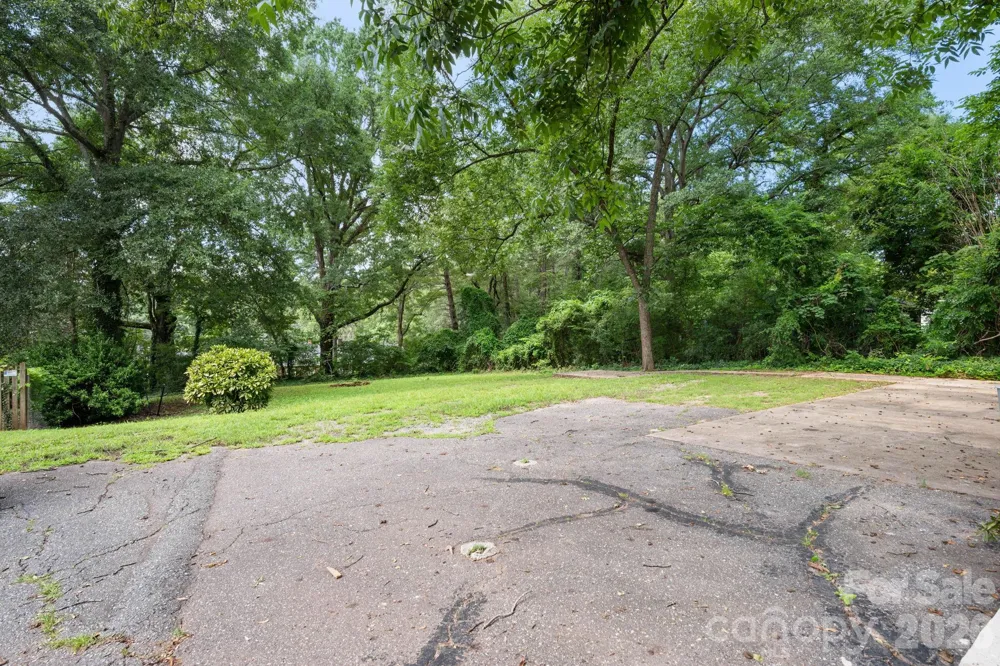 441 8th Avenue Drive NW Hickory, NC 28601