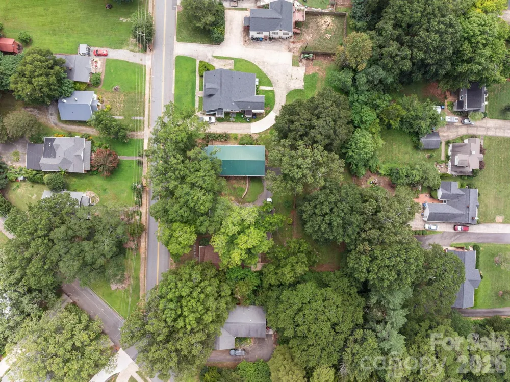 441 8th Avenue Drive NW Hickory, NC 28601